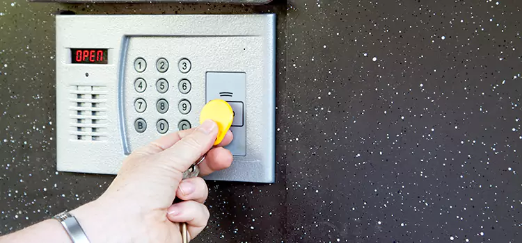 Electronic Door Lock Installation North Bellmore