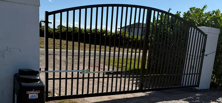 Driveway Fence Repair North Bellmore