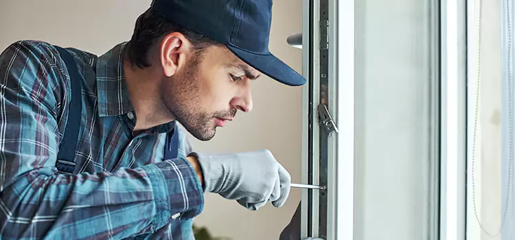 Emergency Response for Latch Issues North Bellmore